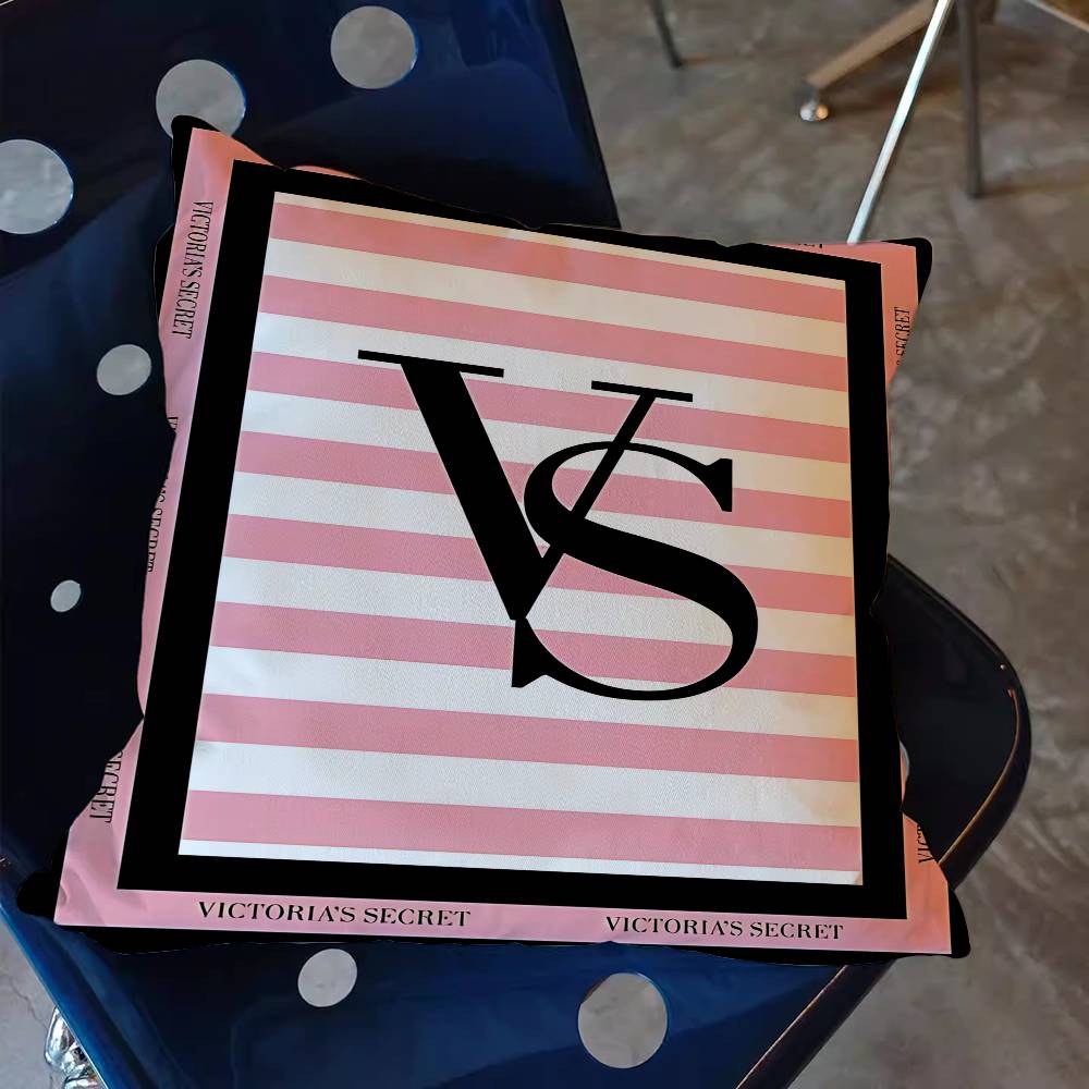Classic Logo V-VictoriaS S-Sec - огляд і ціна Home Fragrance Victoria Secret